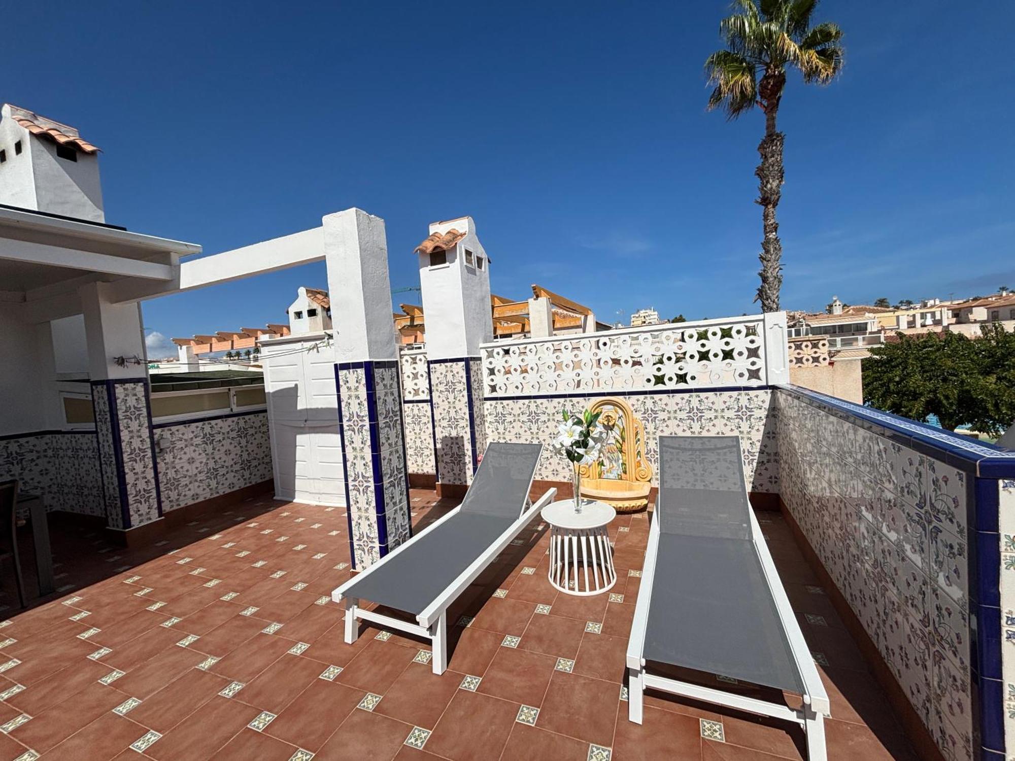 Ferienhaus With Large Roof Terrace Near La Mata Torrevieja